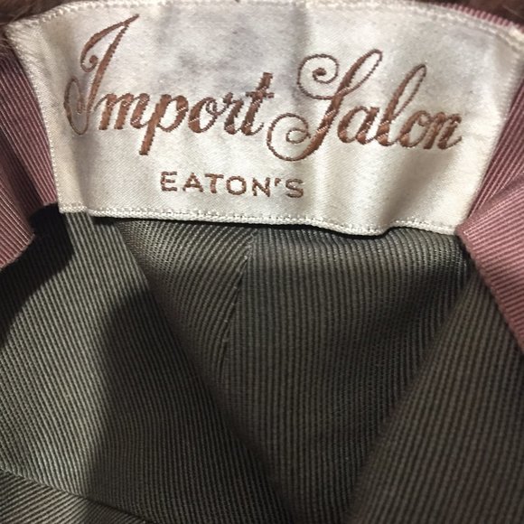 VINTAGE IMPORT SALON EATON'S MINK FUR HATS - Picture 8 of 8